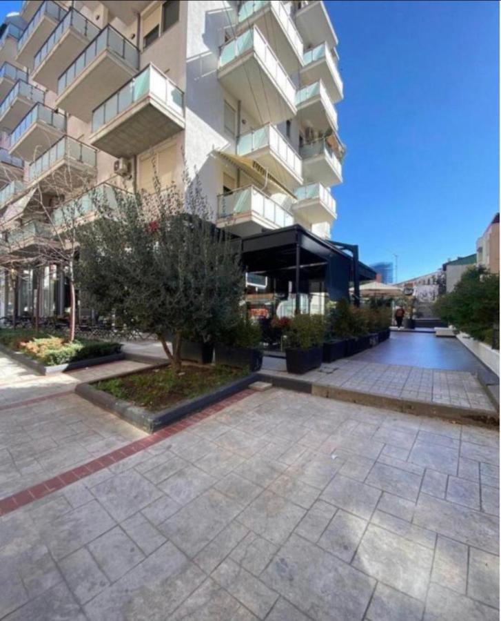 Syncron Apartments In The Center Of Tiranë Eksteriør bilde